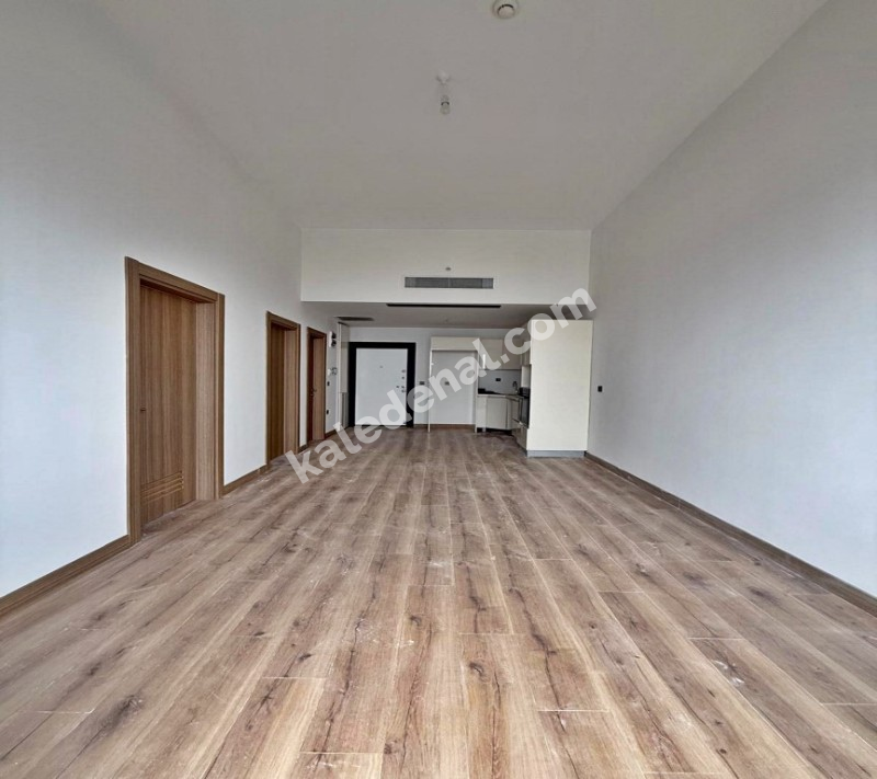 KALİTELİ YAŞAM ADRESİ YENİ 1+1 FERAH VE KONFORLU SİTEDE SATILIK