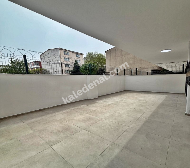 BAHÇEŞEHİR BÖLGE YENİ MİMARİ 2+1 GENİŞ m2 EN UYGUN BAHÇE KATI