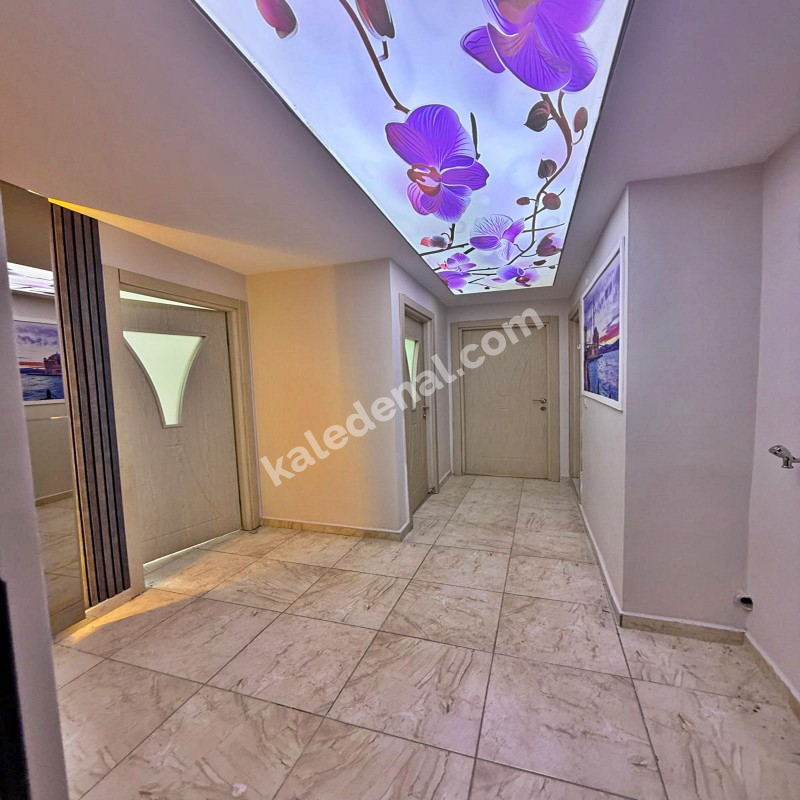 GENİŞ m2 MERKEZİ KONUM ŞIK TASARIM 2+1 BAHÇE KATI SATILIK DAİRE