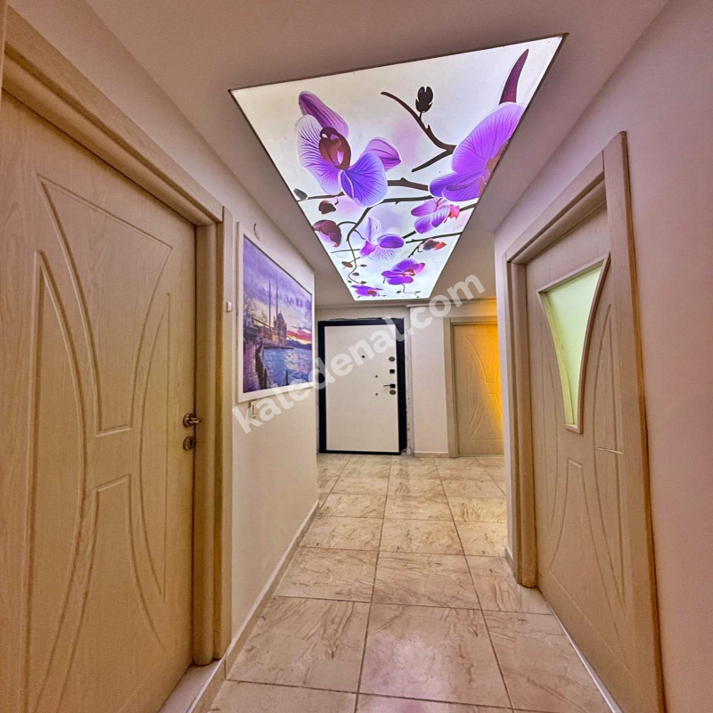 GENİŞ m2 MERKEZİ KONUM ŞIK TASARIM 2+1 BAHÇE KATI SATILIK DAİRE
