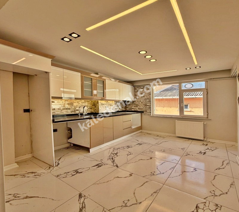 KATILIM FİNANSMANLARINA UYGUN 2+1 GENİŞ MODERN MİMARİ YENİ DAİRE