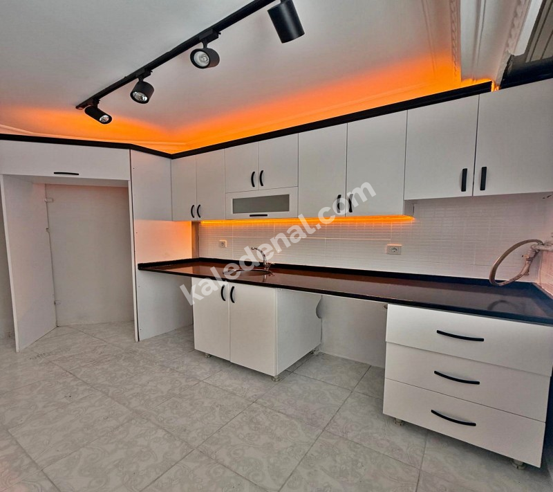 BAHÇEŞEHİR BÖLGESİNİN EN UYGUN 2+1 YÜKSEK GİRİŞ SATILIK DAİRESİ