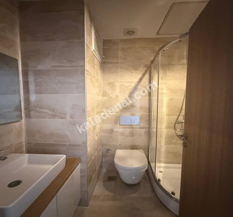 HAVUZLU OTOPARKLI MANZARALI ULTRA GENİŞ 3+1 SİTE İÇİ FERAH DAİRE