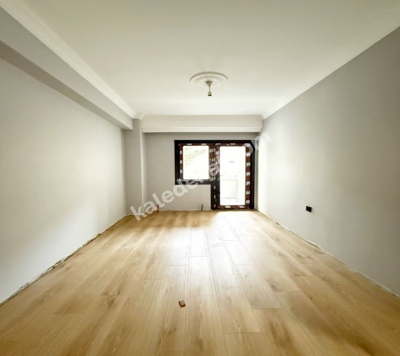BAHÇEŞEHİR HEMEN TAPU KREDİYE UYGUN 3+1 BAHÇEŞEHİR KONUM SIFIR İNŞAAT DAİRE