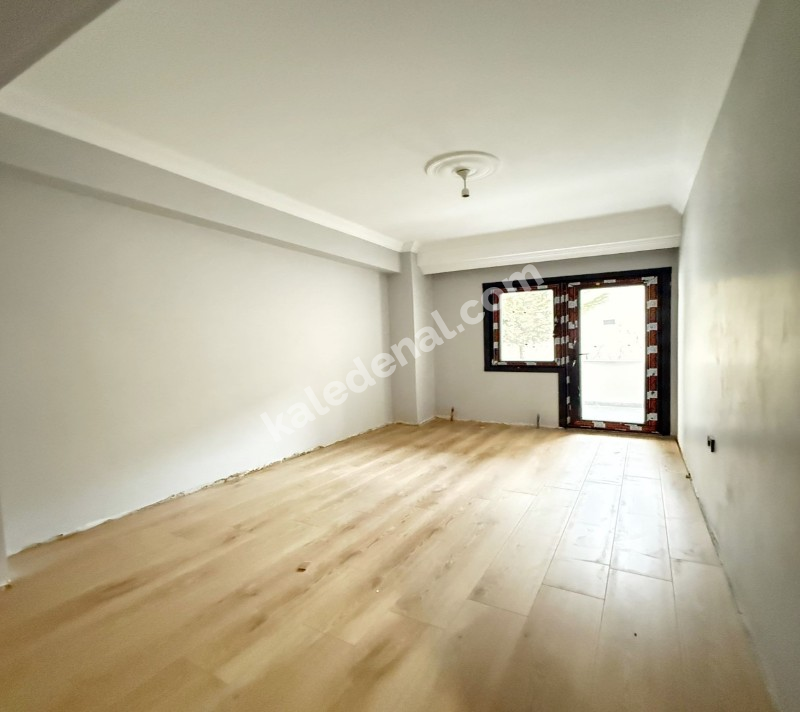 BAHÇEŞEHİR HEMEN TAPU KREDİYE UYGUN 3+1 BAHÇEŞEHİR KONUM SIFIR İNŞAAT DAİRE