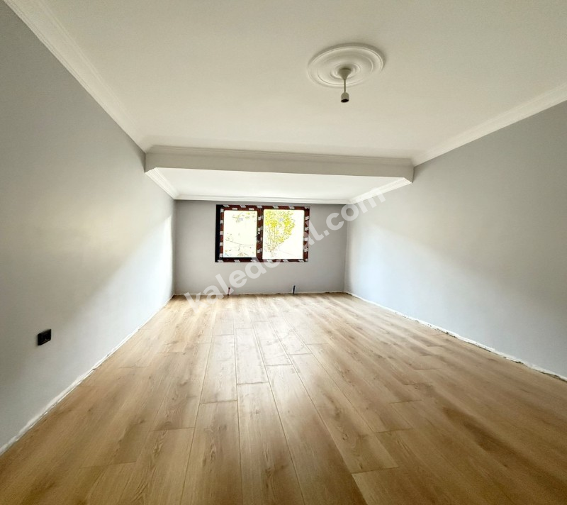 BAHÇEŞEHİR HEMEN TAPU KREDİYE UYGUN 3+1 BAHÇEŞEHİR KONUM SIFIR İNŞAAT DAİRE