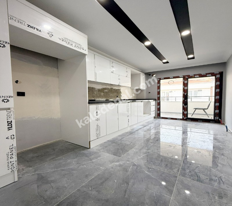 BAHÇEŞEHİR HEMEN TAPU KREDİYE UYGUN 3+1 BAHÇEŞEHİR KONUM SIFIR İNŞAAT DAİRE