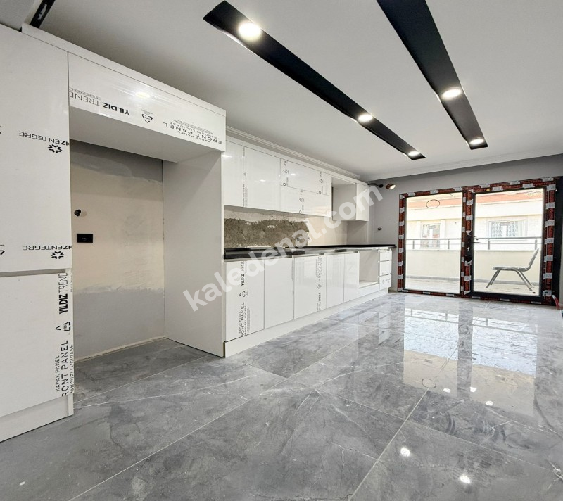 BAHÇEŞEHİR HEMEN TAPU KREDİYE UYGUN 3+1 BAHÇEŞEHİR KONUM SIFIR İNŞAAT DAİRE