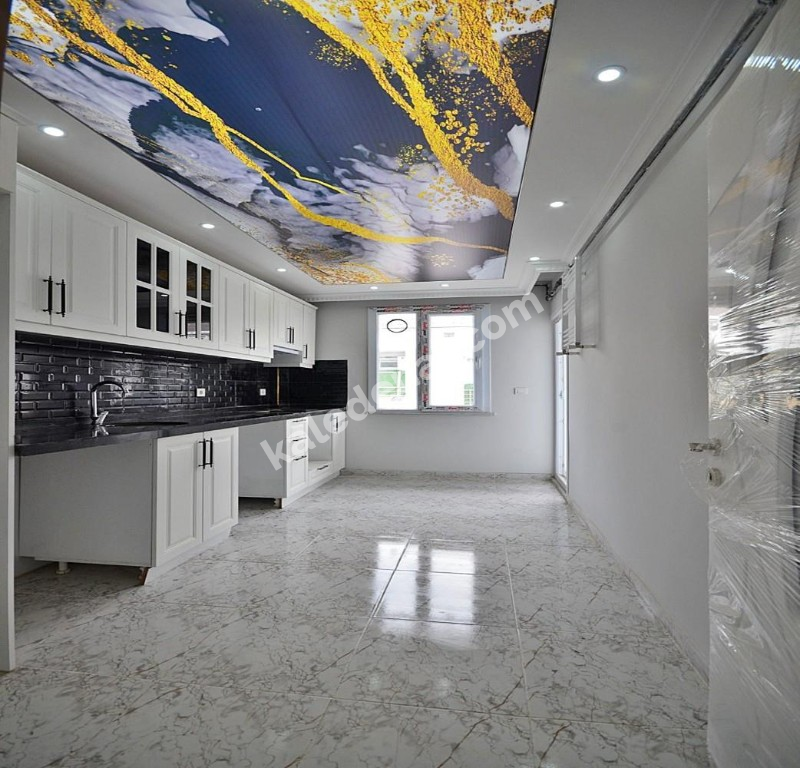 BAHÇEŞEHİR BÖLGESİ EMİNEVİM FUZULEV KATILIMEV SİNPAŞ KATILIM FİNANSMANLARINA UYGUN 2+1 SATILIK FIRSAT DAİRE