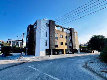 KKTC Lefkoşa Gönyeli Bölgesinde Satılık 2+1 Penthouse Daire