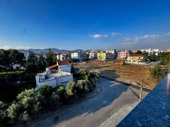 KKTC Lefkoşa Gönyeli Bölgesinde Satılık 2+1 Penthouse Daire
