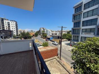 Girne Merkezde Satılık 2+1 Daire
