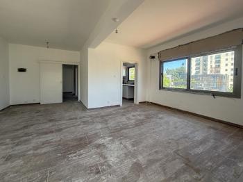 Girne Merkezde Satılık 2+1 Daire
