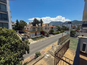 Girne Merkezde Satılık 2+1 Daire