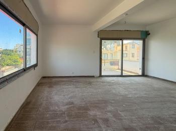 Girne Merkezde Satılık 2+1 Daire