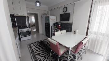 AFYON ÜÇOK EMLAKTAN OSMAN GAZİ MAH 3+1 110M² TEMİZ BAKIMLI KOMPLE SATILIK BİNA 