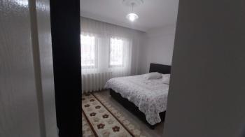 AFYON ÜÇOK EMLAKTAN OSMAN GAZİ MAH 3+1 110M² TEMİZ BAKIMLI KOMPLE SATILIK BİNA 