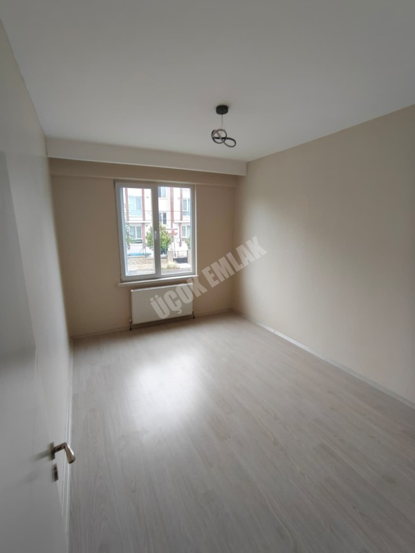 AFYON ÜÇOK EMLAKTAN FATİH MAH SATILIK 3+1 SIFIR AYARINDA 1 KAT DAİRE