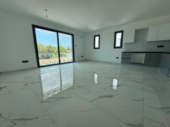 Lefkoşa Gönyeli'de Türk Koçanlı  Satılık  3+1 Daire