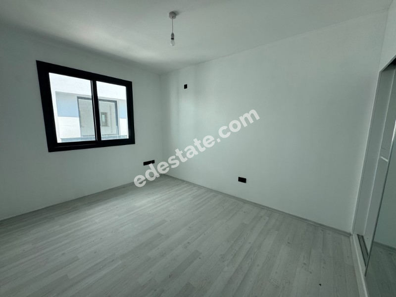 Lefkoşa Gönyeli'de Türk Koçanlı  Satılık  3+1 Daire