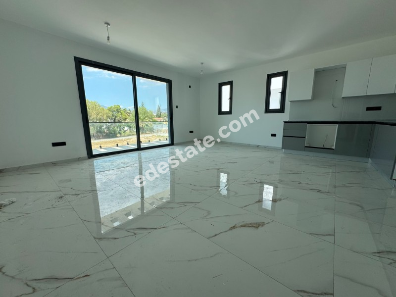 Lefkoşa Gönyeli'de Türk Koçanlı  Satılık  3+1 Daire