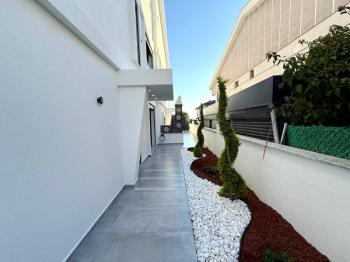 Didim'de Satılık 3+1 Havuzlu Villa