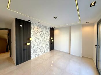 Didim'de Satılık 3+1 Havuzlu Villa