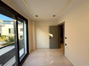 Didim'de Satılık 3+1 Havuzlu Villa