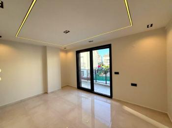 Didim'de Satılık 3+1 Havuzlu Villa