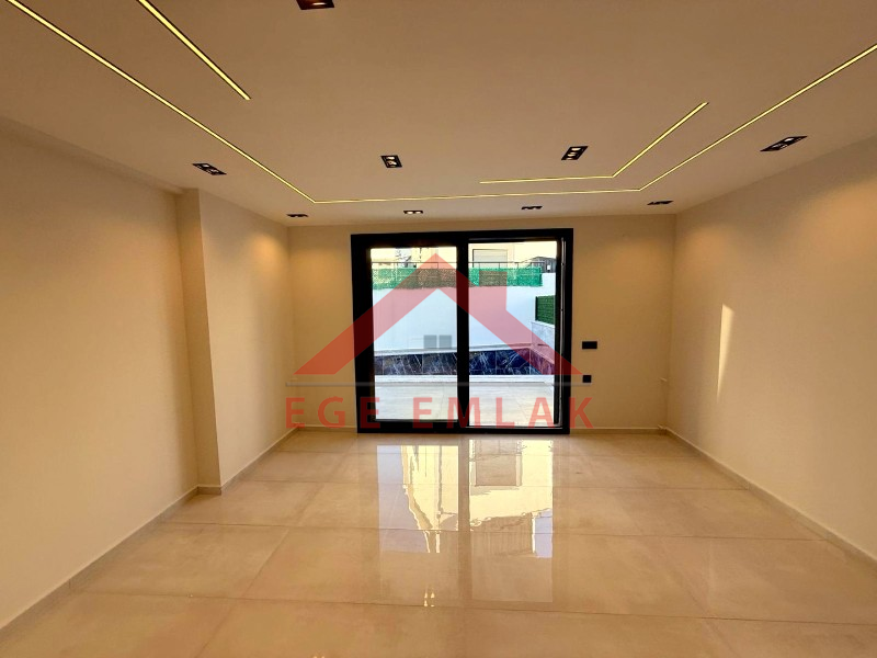 Didim'de Satılık 3+1 Havuzlu Villa