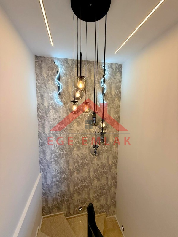 Didim'de Satılık 3+1 Havuzlu Villa