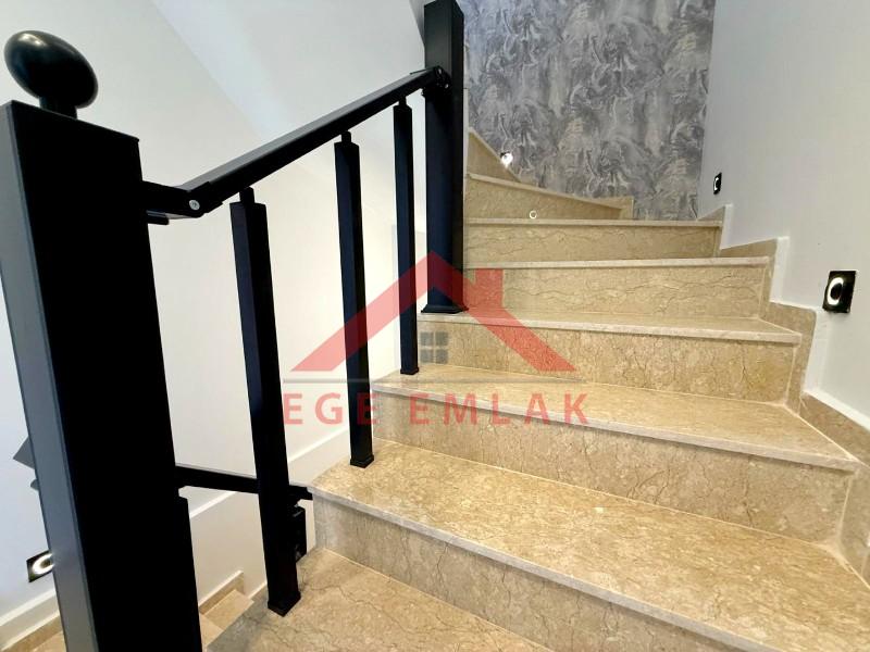 Didim'de Satılık 3+1 Havuzlu Villa