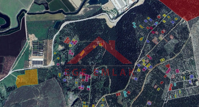 Didim Akyeniköy Satılık Arsa - 584 m2 Müstakil Köşe Parsel