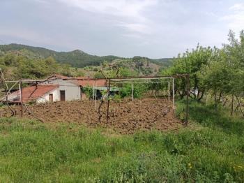 GÜVENAY - ÇORUM İSKİLİP TOSYA YOLU ÜZERİNDE YOLA SIFIR SATILIK 40 DÖNÜM KOMPLE ÇİFTLİK!