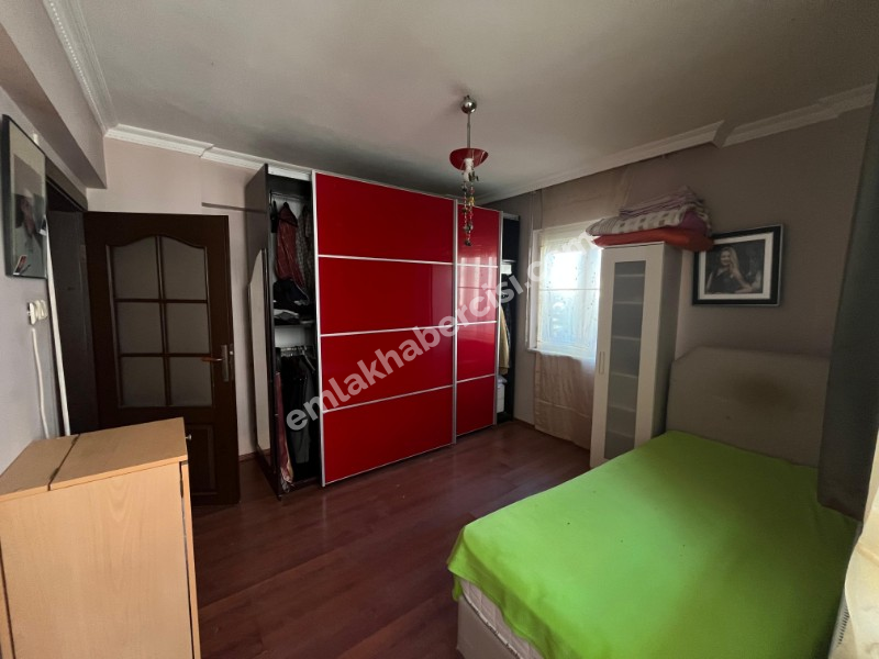 MUDANYA ESKİ BURSA YOLU ÜZERİ BAHÇELİ 3+1 125 M2 GİRİŞ KAT SATILIK DAİRE