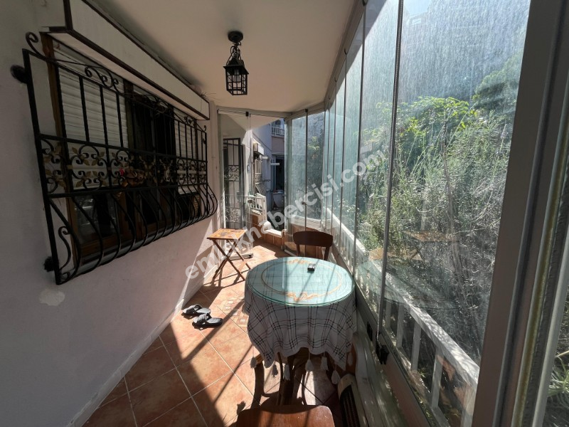 MUDANYA ESKİ BURSA YOLU ÜZERİ BAHÇELİ 3+1 125 M2 GİRİŞ KAT SATILIK DAİRE