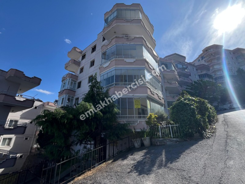 MUDANYA ESKİ BURSA YOLU ÜZERİ BAHÇELİ 3+1 125 M2 GİRİŞ KAT SATILIK DAİRE
