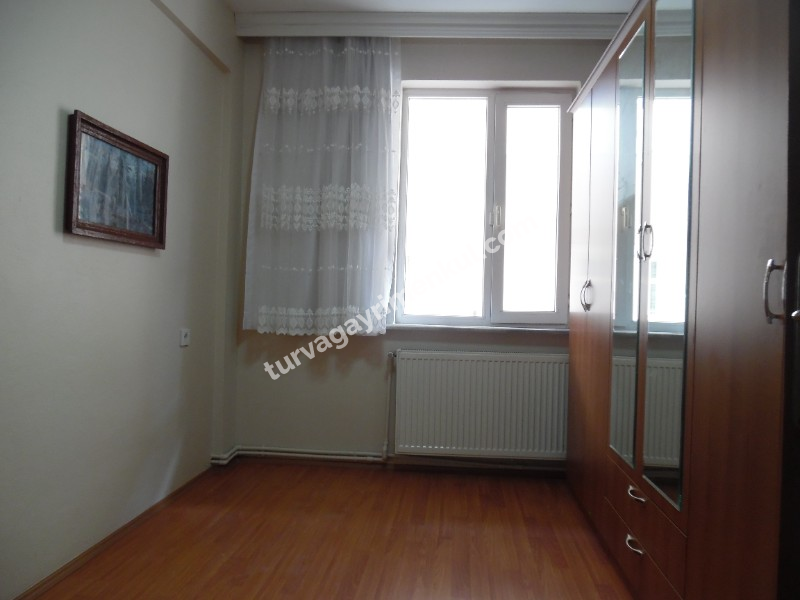 ÇORLU HATİP MAHALLESİNDE KİRALIK 1+1 GİRİŞ KAT DAİRE 