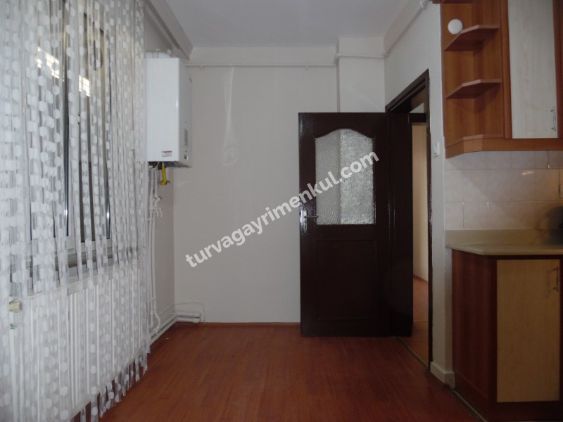 ÇORLU HATİP MAHALLESİNDE KİRALIK 1+1 GİRİŞ KAT DAİRE 