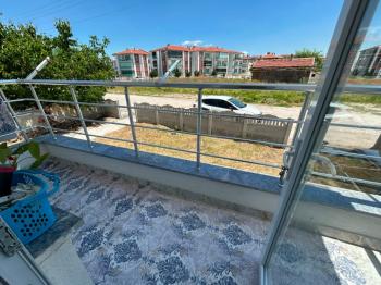 * AFYON ÜÇOK EMLAKTAN MAREŞAL FEVZİ ÇAKMAK MAH 2+1 80M² SIFIR AYARINDA TEMİZ BAKIMLI SATILIK DAİRE *