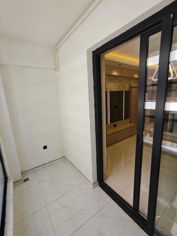 AFYON ÜÇOK EMLAKTAN ALİ ÇETİNKAYA MAH SATILIK SIFIR 2+1 LÜX MERKEZİ KONUMDA DAİRELER