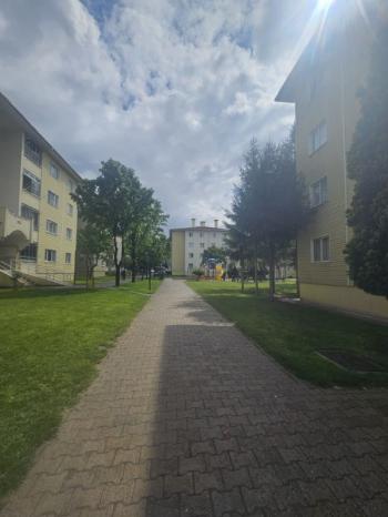 * AFYON ÜÇOK EMLAKTAN SAHİPATA MAH TOKİ 3+1 115M² TEMİZ BAKIMLI EŞYALI KİRALIK DAİRE *