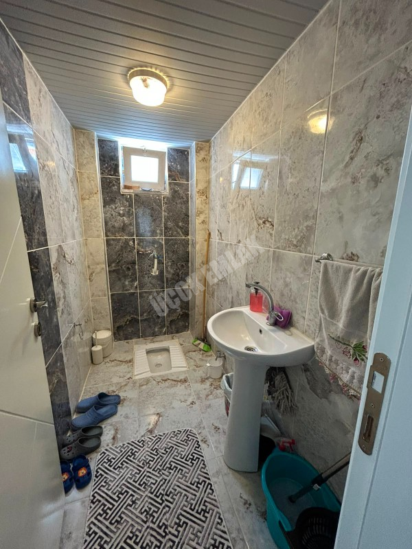 * AFYON ÜÇOK EMLAKTAN MAREŞAL FEVZİ ÇAKMAK MAH 2+1 80M² SIFIR AYARINDA TEMİZ BAKIMLI SATILIK DAİRE *