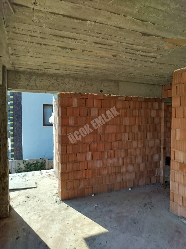 AFYON ÜÇOK EMLAKTAN MAREŞAL F ÇAKMAK MAH SATILIK SIFIR LÜX YAPIM AŞAMASINDA DAİRELER
