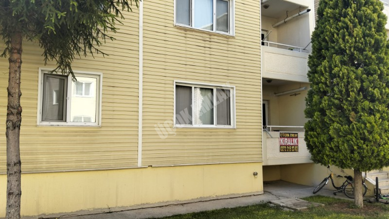 * AFYON ÜÇOK EMLAKTAN SAHİPATA MAH TOKİ 3+1 115M² TEMİZ BAKIMLI EŞYALI KİRALIK DAİRE *