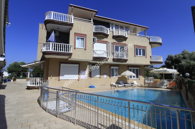 DİDİM ALTINKUM MAH GAYE 2 TATİL SİTESİNDE SATILIK HAVUZLU 2+1 DAİRE