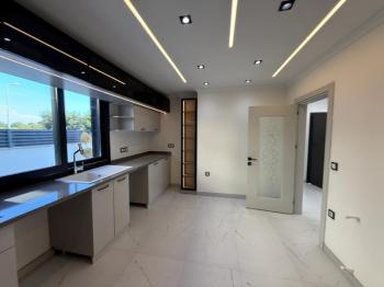 Didim Altınkum Sahiline 1 Km Mesafede Satılık 4+1 Villa