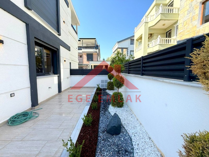 Didim Altınkum Sahiline 1 Km Mesafede Satılık 4+1 Villa