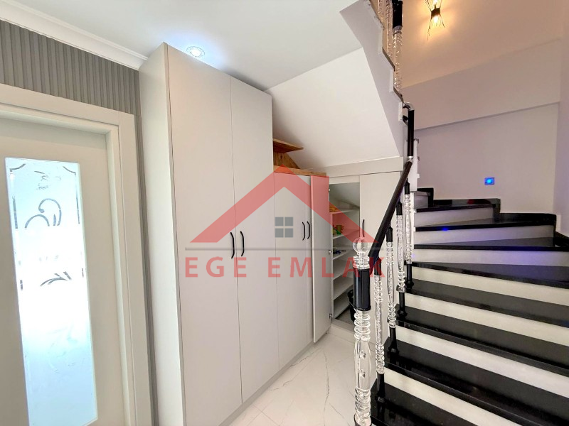 Didim Altınkum Sahiline 1 Km Mesafede Satılık 4+1 Villa