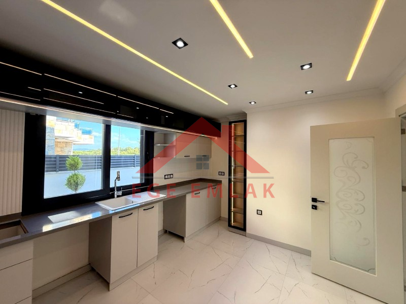 Didim Altınkum Sahiline 1 Km Mesafede Satılık 4+1 Villa